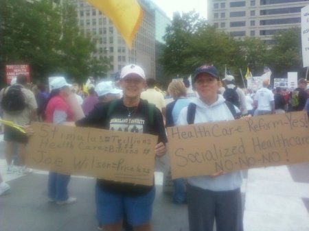 Veronica and me marching down Pennsilvania Ave