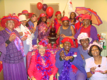 RED HAT SOCIETY - CHOCOLATE DIVA CHAPTER