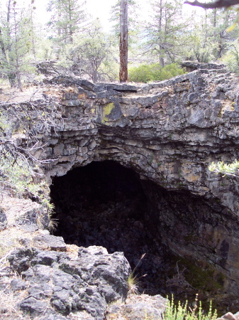 Lava tube