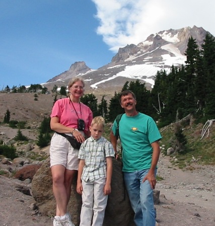 andrew, mariann & roy at mt hood 8-20-04