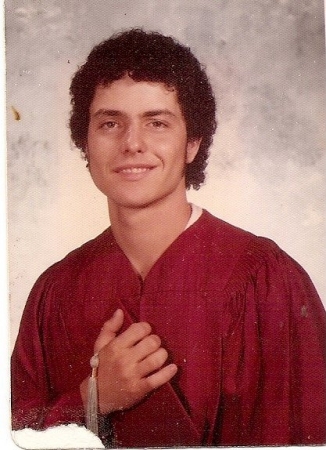 me 1982 graduation pic