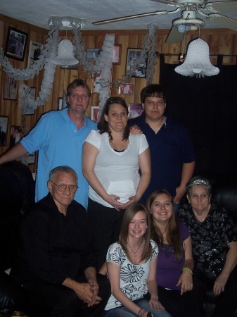 MY FAMILY WITH MY MOM AND DAD