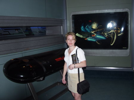 Futon Torpedo-Star Trek Exhibit 2001