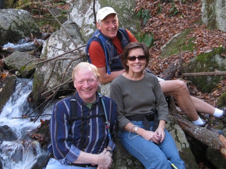 Randy, Vicky & Bob, Hiking Nov 2009