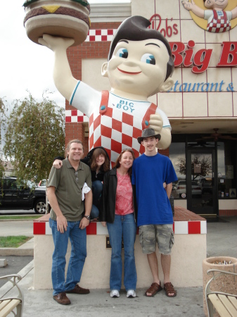 Family at Bob's Big Boy