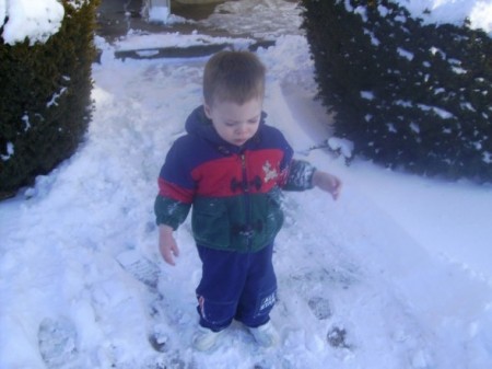 Aydan's first snow