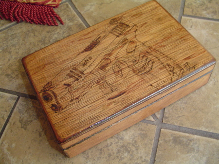 Pyrographic Lifelike Bear Keepsake Gift Box