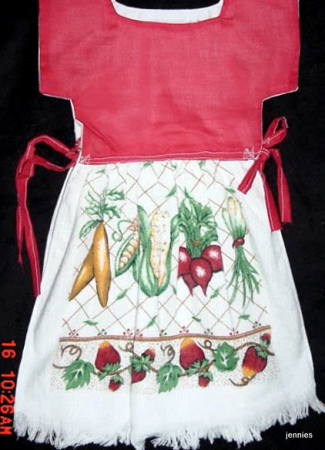 veggie double dress and accessories