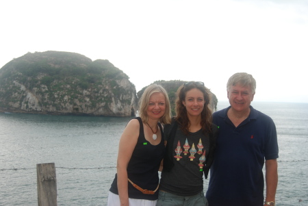 Lorri, Liz, & Jack at Los Arcos, P. Vallarta