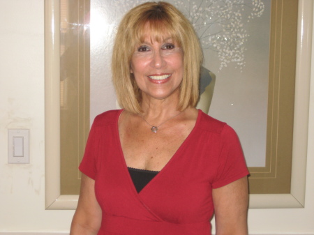 Lois Sherman's Classmates® Profile Photo