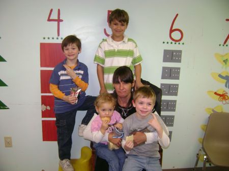 Me n the Grandkids 08