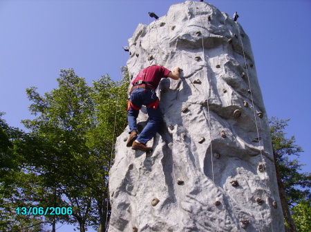 Climbing The Wall - Rock city, Tn 2006