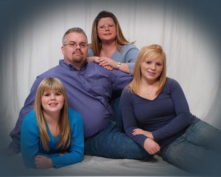 Debra & Family - Dec 2008