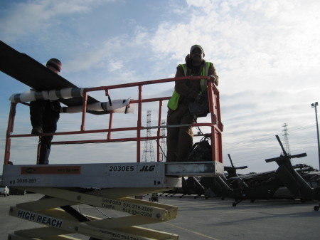 Operating a Scissor Lift At Jaxport, Fl