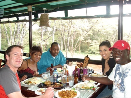 Kenya - Dinner at Rangers