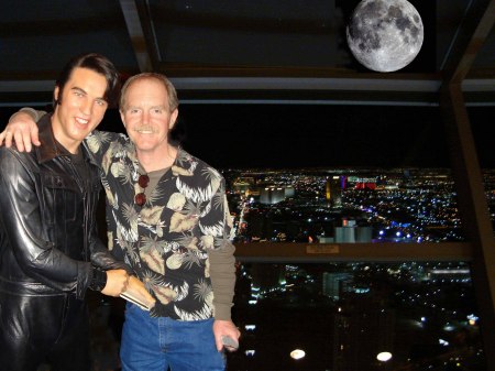 Hangin' with Elvis in Vegas