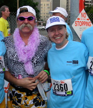Bay-to-Breakers '07 with sister Kay