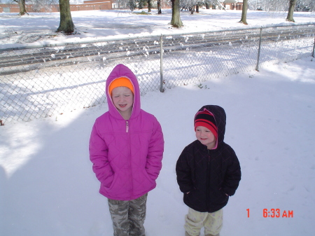 the girls in the snow 2009