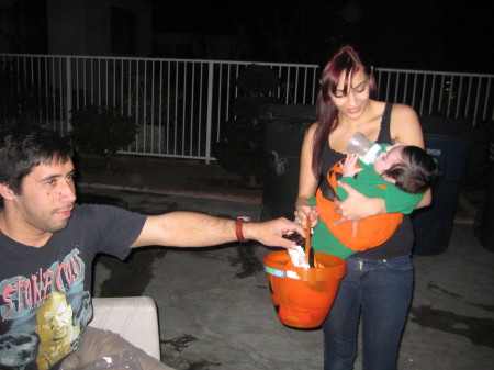 BABY MATTHEW 1ST HALLOWEEN 09