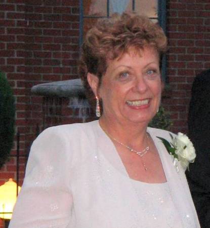 Mary Gene Esselbach's Classmates® Profile Photo