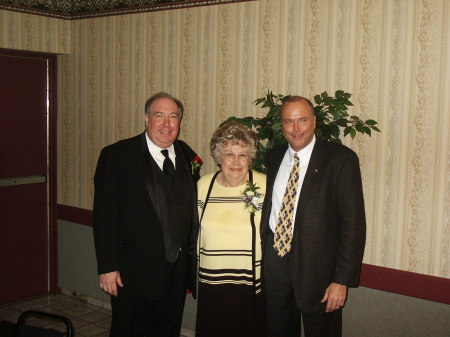 JIM n TIM MC TIGHE WITH THEIR MOM