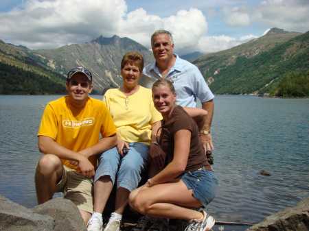 2008 08 12 McCoy Family (Mt St Helens)