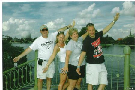 last years vacation my favorite spot....Epcot.