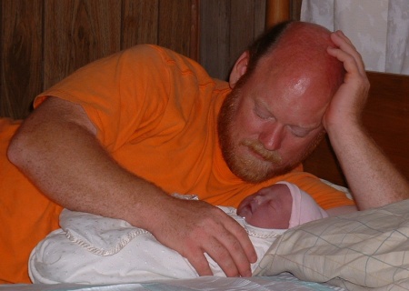 Diona & daddy's first snuggles