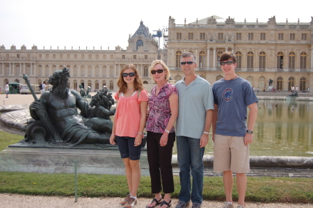 Coma family at Versailles