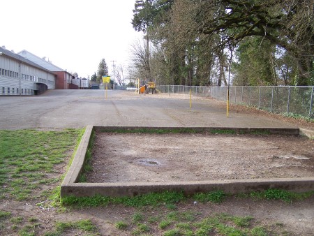 Playground without monkey bars