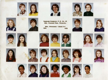 Mrs. Stevenson's class 1974-1975
