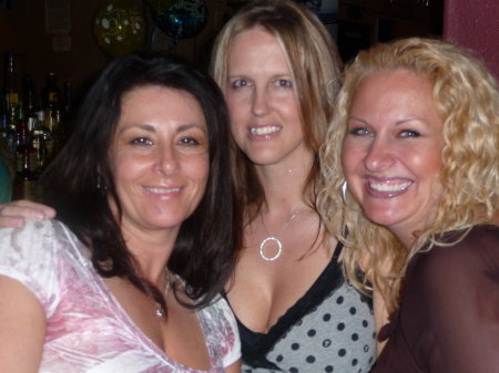 May daughter Laurie (middle) with her friends