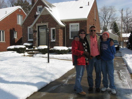 My brother Phii & kids at 1010 N Melborn