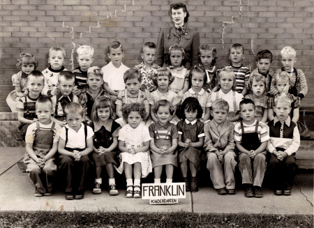 Steve Leonard's Classmates profile album