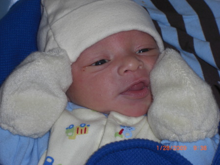 baby Gage born 1-20-2009