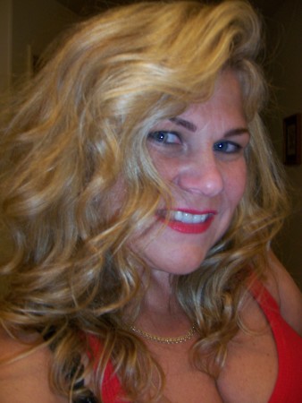 Lisa Rousseau's Classmates® Profile Photo
