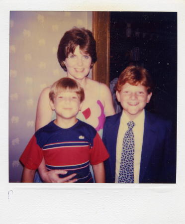 Colleen, David age7, Brian age11,1985