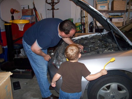 Kevin & Grant doing car repairs!