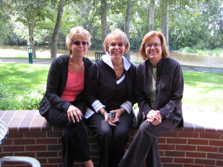 Janet, Sherry O.,Linda T - high school friends