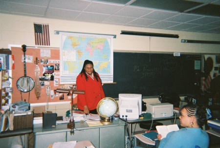 Edith teaches History class-2005