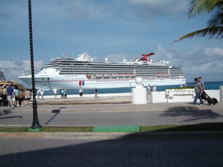 Carnival Legend