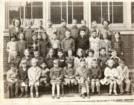 Ms. Rosewater &amp; Ms. Handler&#39;s Kindergarten 1951