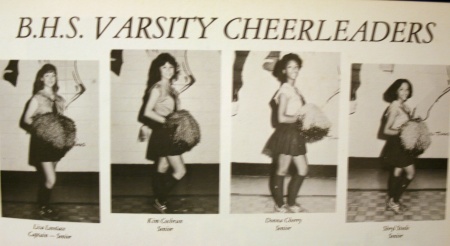 Senior Cheerleaders