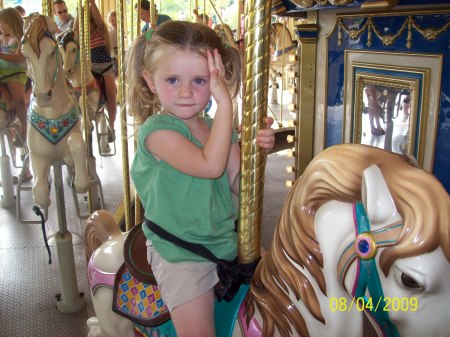 Lily at Dollywood