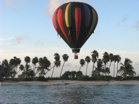 first balloon flight in Grand Cayman