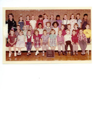 Class of 71 - First Grade Picture