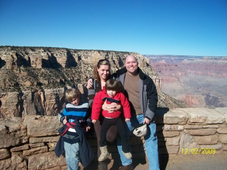 Family at the Grand Canyon Nov 2009