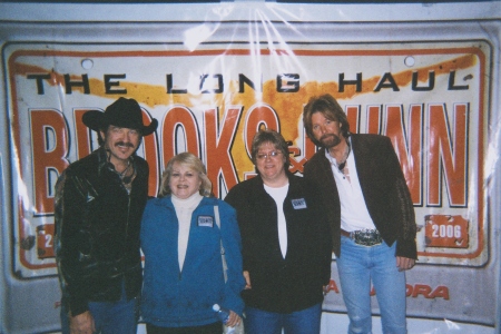 My best friend & I back stage w/ Books & Dunn