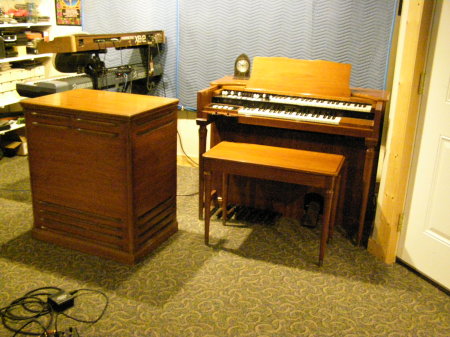 Hammond M3 and Leslie