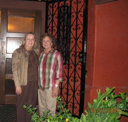 Linda Rasmussen & me ~ San Antonio 8/